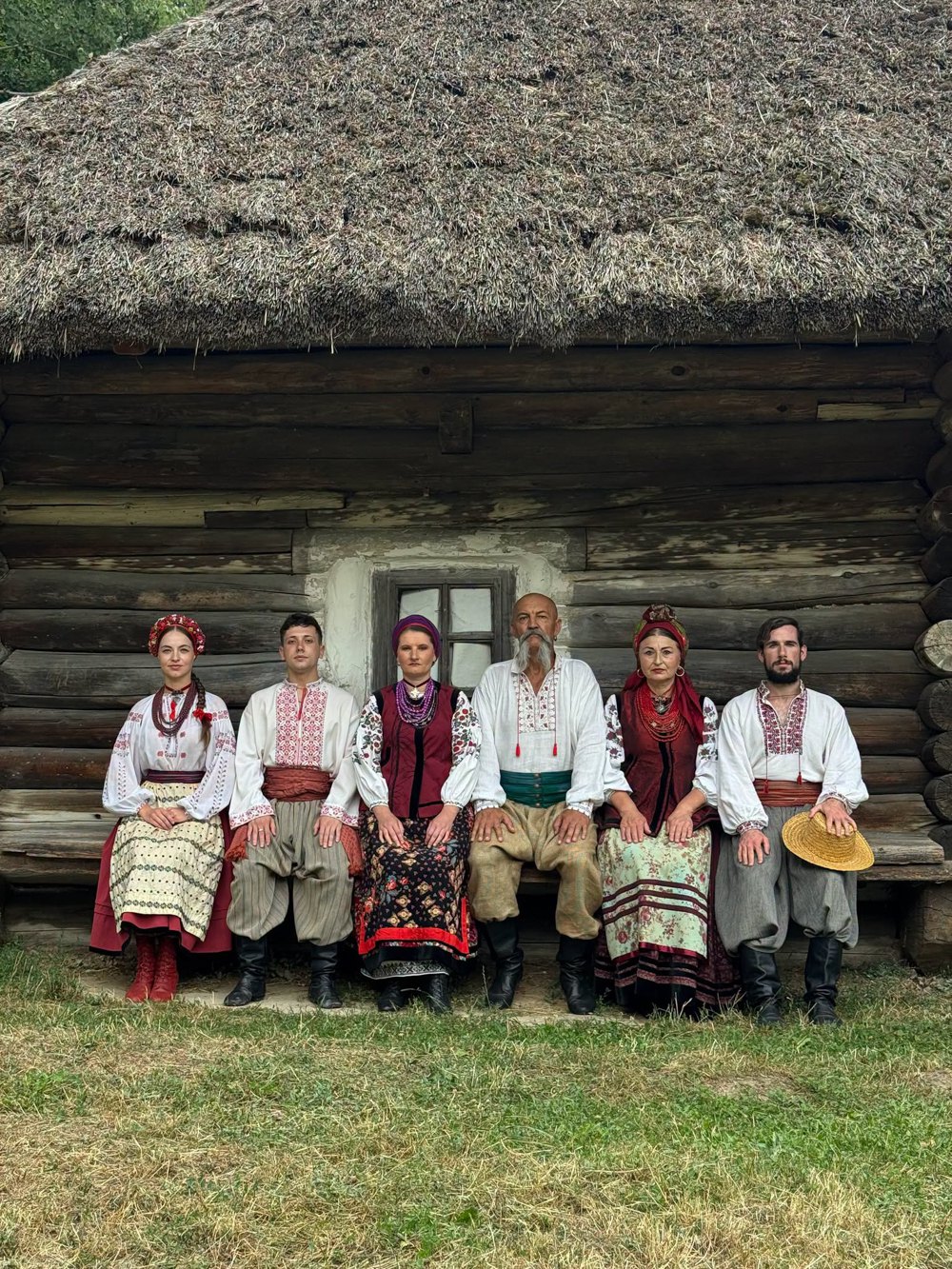 Київські театри вражають: прем'єри "Кассандри", "Ісуса Христа Суперзірки" та "Трипілля" 37