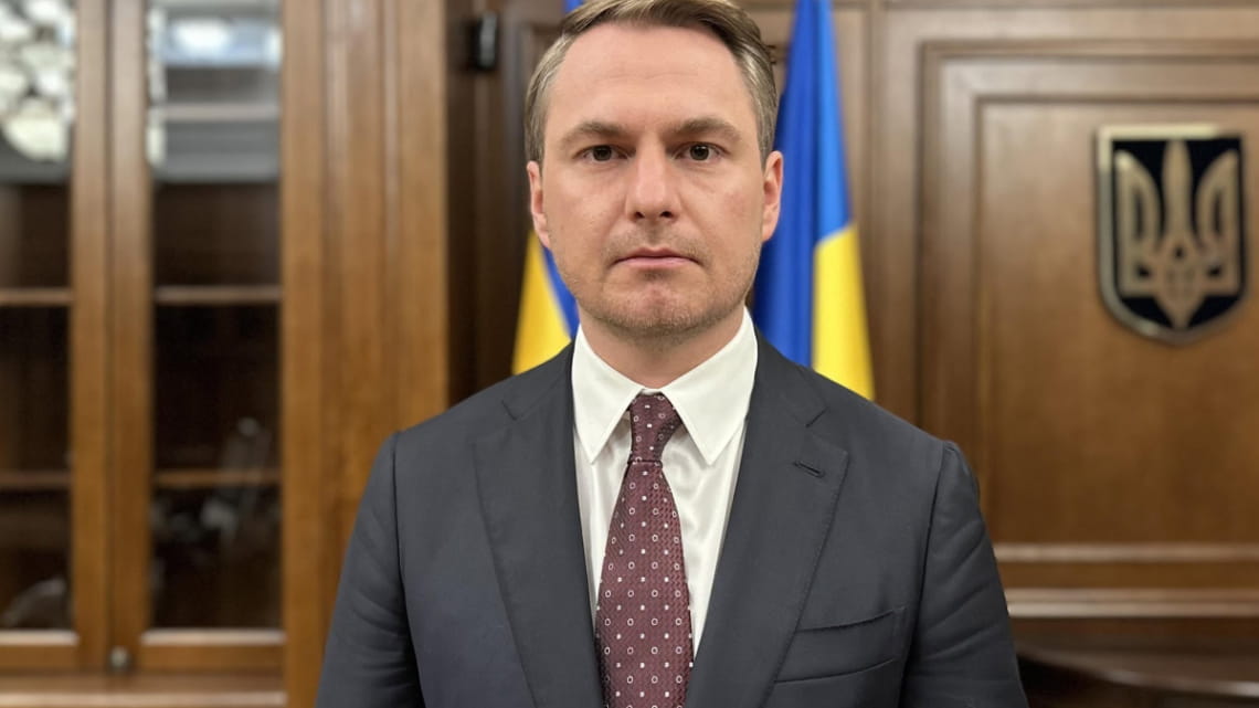 Кравченко виїхав за кордон на таксі: в ОГП спростовують використання службових авто 2 Кравченко виїхав за кордон на таксі: в ОГП спростовують використання службових авто 2