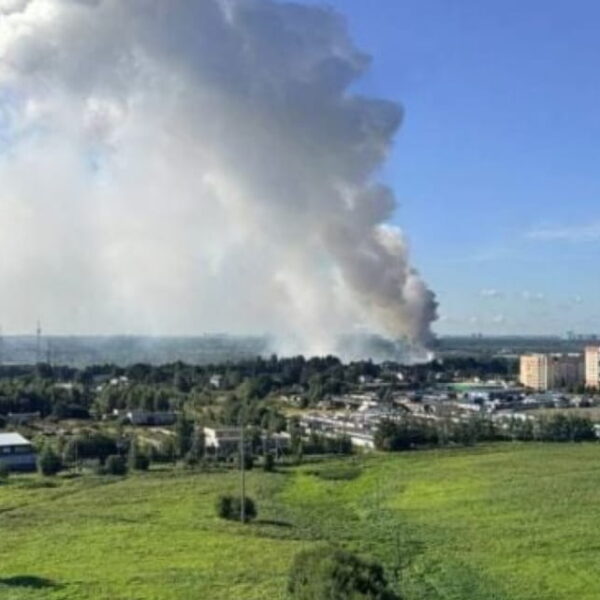 ЗСУ вразили російський НПЗ у Сизрані та завод виробництва дронів у Таганрозі