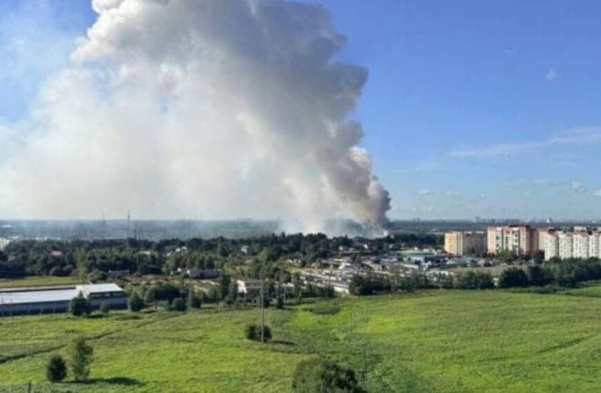 Головна 65 ЗСУ вразили російський НПЗ у Сизрані та завод виробництва дронів у Таганрозі