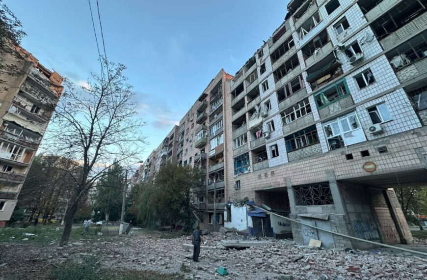 Авіаудари по Краматорську: ворог завдав ударів, є жертви