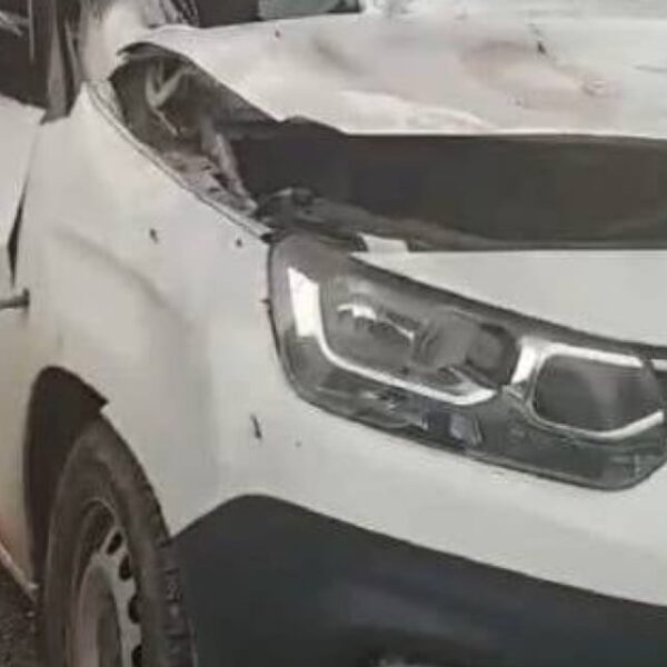 Окупанти атакували дроном авто “Укрпошти” на Сумщині, є поранені співробітники