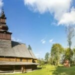 Головна 62 Церква Різдва Богородиці в Пилипці: шедевр народної архітектури без цвяхів