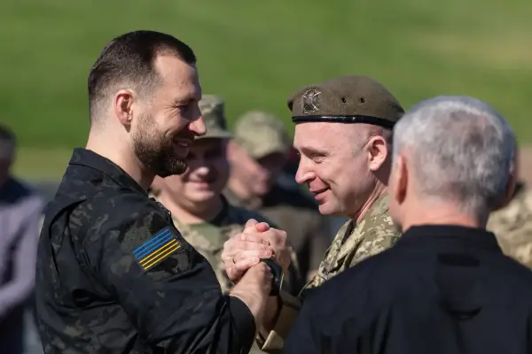 Євгеній Хмара: план перемоги від нового міністра оборони 5 Євгеній Хмара та Михайло Драпатий