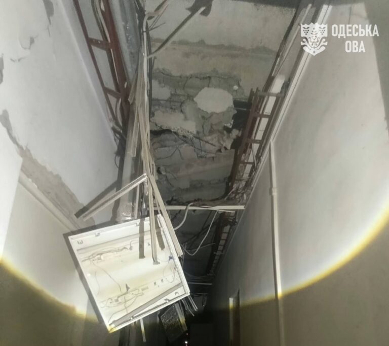 Росія атакувала енергооб'єкти на Тернопільщині та Одещині 6 Росія атакувала енергооб'єкти на Тернопільщині та Одещині 6