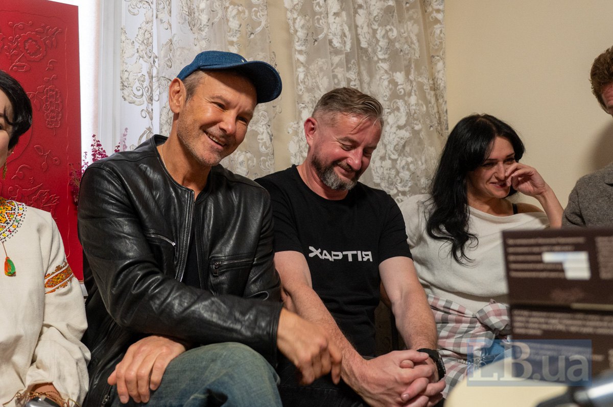 Ліна Костенко: "Дивлюся на вас і радію" – про Марусю Чурай 45
