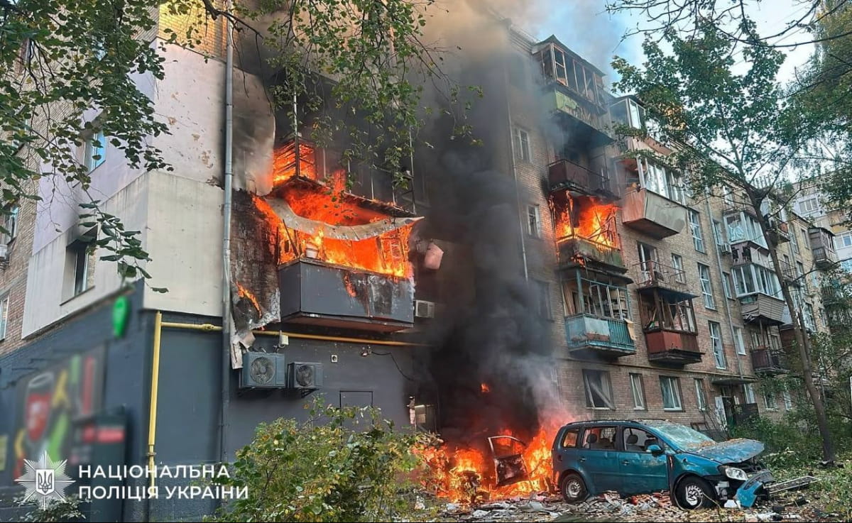 ЗСУ завдають ударів по РФ, Росія атакує Україну, НАТО з візитом: хроніка 1687-го дня війни 7