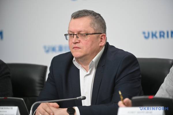 МАГАТЕ стало лише "листоношею" між воюючими сторонами - фахівець 5