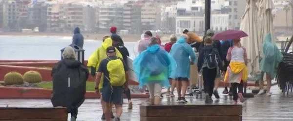 На Тенерифе оголошено надзвичайний стан через шторм «Тереза», що досягав швидкості 60 миль/год.