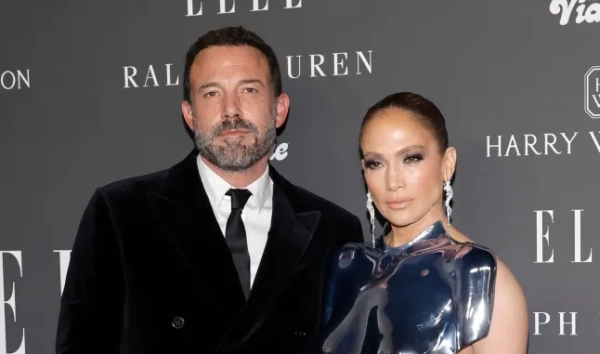 Джей Ло та Бен Аффлек знову зняли з продажу свій будинок вартістю 52 мільйони доларів. 15