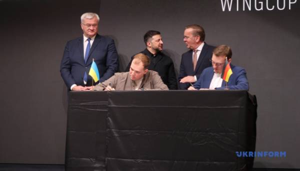 Україна й Німеччина уклали декілька угод про оборонну взаємодію. 13