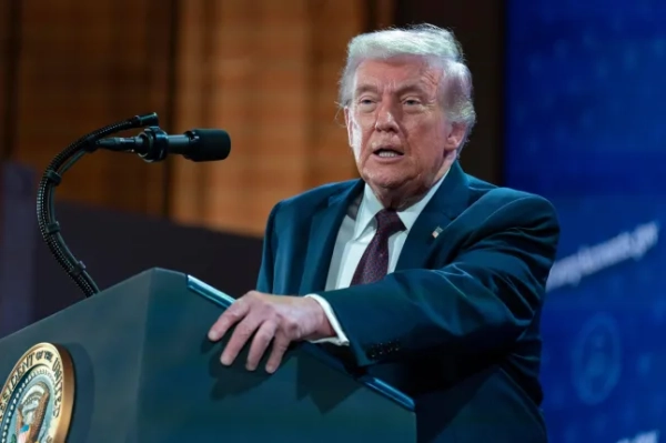 Президент Дональд Трамп виступає під час заходу «Звітність Трампа» в аудиторії Карнегі-Меллона в середу, 28 січня 2026 року, у Вашингтоні. (Фото AP/Хосе Луїс Магана)