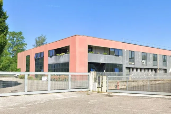 Знімок будівлі, що належить компанії Bluergo у Венето, Італія