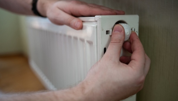 У Києві 102 будинки без опалення через російські атаки та аварії в системі - Кулеба