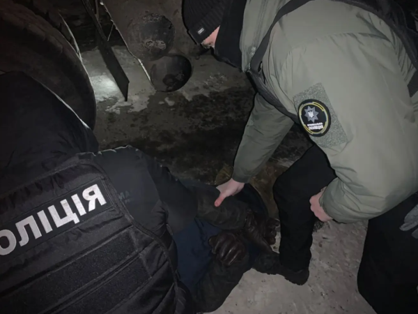 У Сумській області виявили злочинців, що крали нафту з нафтопроводу. 15