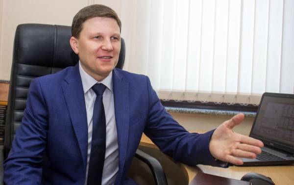 Курс гривні навесні: плавне знецінення без різких коливань 13