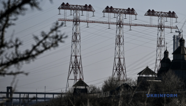 У вівторок відключення світла торкнуться лише підприємств. 2