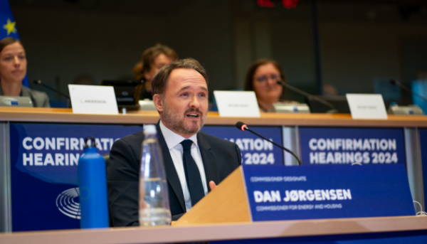 Російське пальне: жодної молекули в майбутньому, - єврокомісар 2