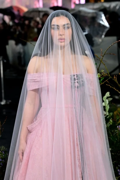 Обов'язкове посилання: Фото Ентоні Харві/Shutterstock (16514048q) Прем'єра фільму Чарлі XCX «Грозовий перевал», Лондон, Велика Британія – 5 лютого 2026 р.