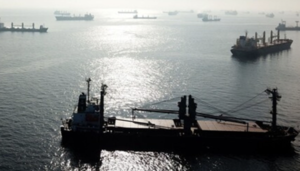 Російський тіньовий флот: майже два десятки візитів до грузинських портів за два роки. 2