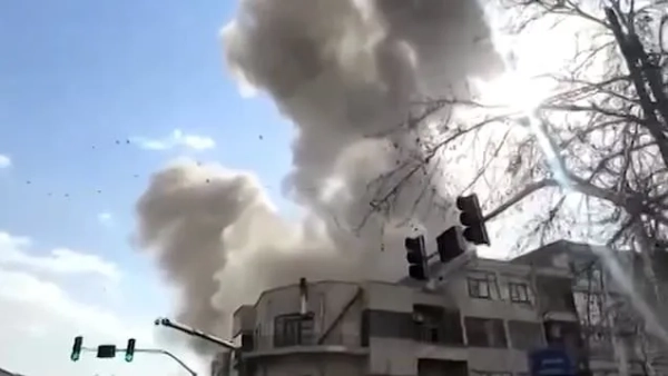 Чому США та Ізраїль атакують Іран? Пояснення авіаударів Трампа 2