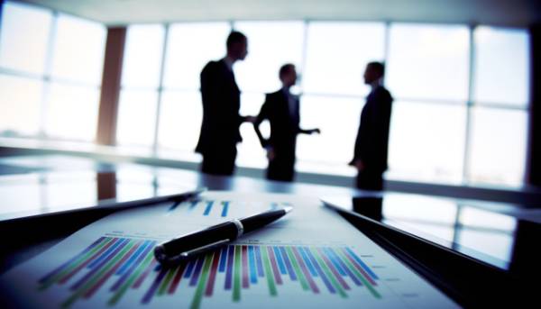 НАЗК заступилося за бізнес, вважаючи раннім введення професійного стандарту "лобіст". 2