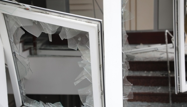 Ворог атакував Київ ракетами та дронами, є пошкодження будинків, пожежі ліквідовані