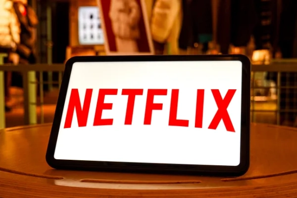 Netflix непомітно скасовує два популярні шоу, залишивши одне з них у стані невизначеності. 2