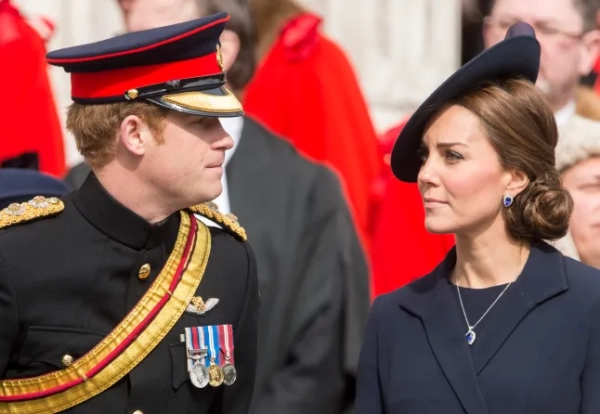 Кейт Міддлтон «уникала зустрічі з Меган Маркл якомога довше» 14