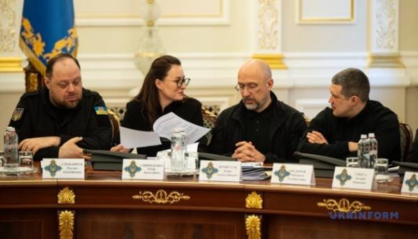 Декілька держав зголосилися передати зношене устаткування для українських теплоелектроцентралей і теплоелектростанцій – Шмигаль. 2 Декілька держав зголосилися передати зношене устаткування для українських теплоелектроцентралей і теплоелектростанцій – Шмигаль. 2