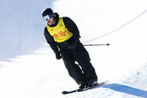 Джей Ді Венс відповідає на критику олімпійців збірної США щодо Трампа 9