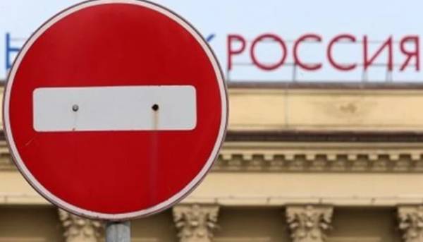 Замість ліміту цін на російську нафту, ЄС може запровадити заборону морських послуг - Bloomberg 2