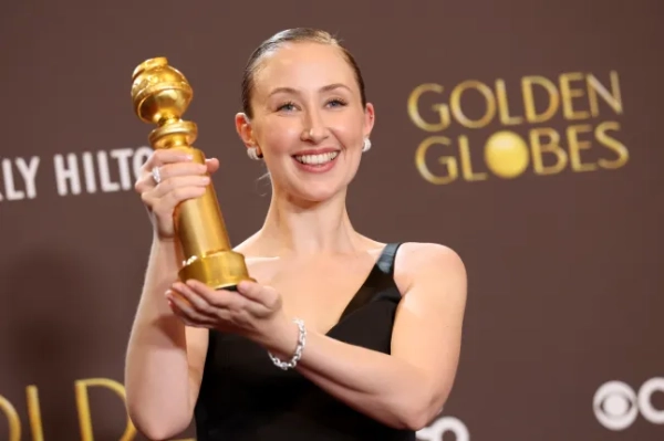 Ерін Догерті з серіалу "Підлітковий вік" розповіла, що мама насварила її після промови на церемонії "Еммі" 7