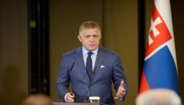 Словаччина зупиняє екстрену електродопомогу Україні – Фіцо 2