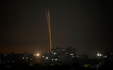 У Бєлгороді — значне знеструмлення після ракетної атаки, відеоматеріали. 2