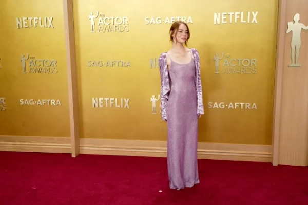 10 найкраще одягнених знаменитостей на церемонії вручення премії «Акторська премія 2026» — від Демі Мур до Гвінет Пелтроу 18