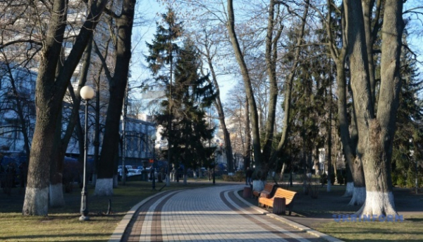 Лише міліметр опадів: березень у Києві виявився найсухішим з 1891 року