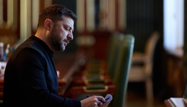 Зеленський: Найскладніше з енергетикою в Києві - понад 1400 будинків досі без тепла