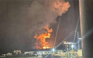 Удар дронів по нафтовому терміналу "Шесхаріс" у Новоросійську – кадри 2